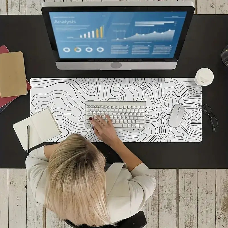 XXL Mouse Pad | Minimal Flow Lines White Edition